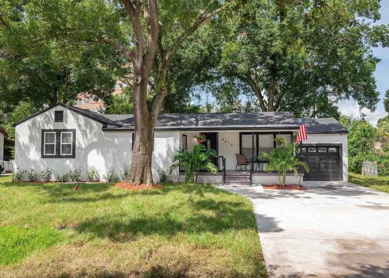 Tampania Ave, Tampa, FL 33614