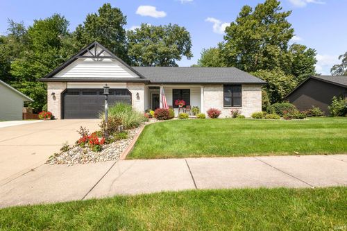 1006 Hidden Meadow Ln, Middlebury, IN, 46540-9224 | Card Image