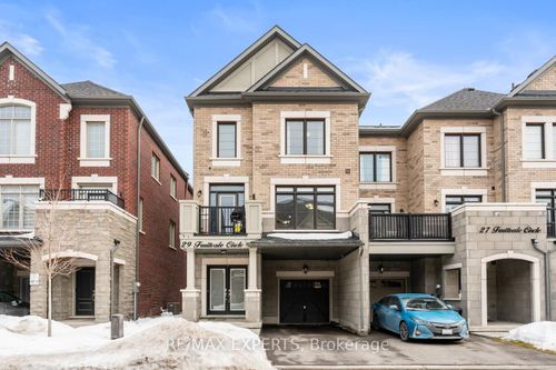 29 Fruitvale Cir, Brampton, ON, L7A5B8 | Card Image