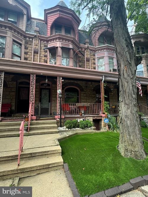 429 Greenwich St, READING, PA, 19601-2810 | Card Image
