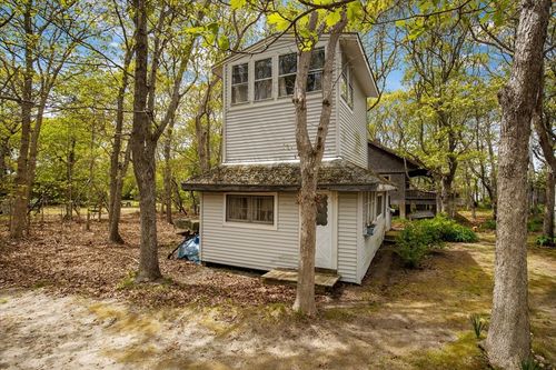 14 Old Colony Ave, Buzzards Bay, MA, 02532 | Card Image