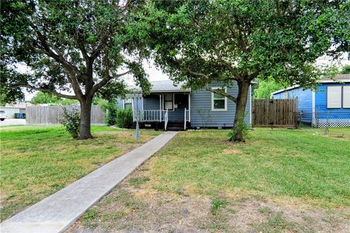 3561 Monterrey St, Corpus Christi, TX, 78411-1709 | Card Image