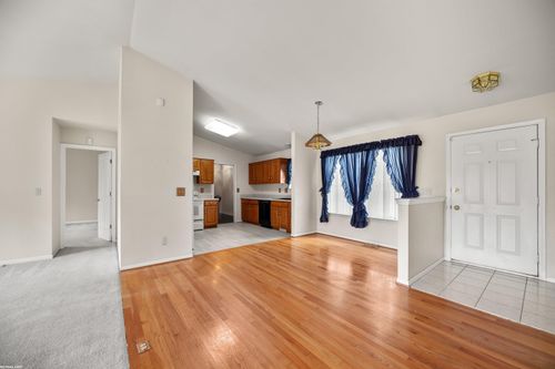 21767 Brookside North Dr, Macomb, MI, 48044-5448 | Card Image
