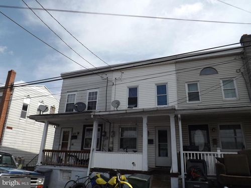 211 S Morris St, SAINT CLAIR, PA, 17970-1344 | Card Image