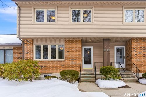 32-443 S Main St, Manchester, CT, 06040-7006 | Card Image