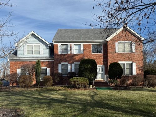 15 Kilpatrick Ln, Belle Mead, NJ, 08502-4305 | Card Image