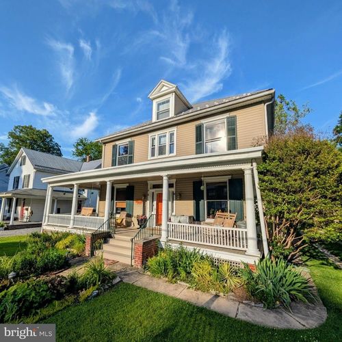 105 Linden Ave, MERCERSBURG, PA, 17236-1406 | Card Image