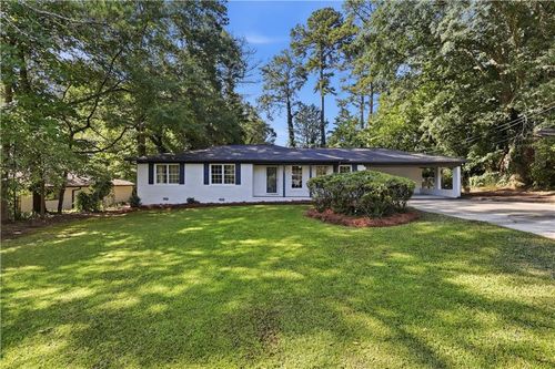 169 Robinhood Dr, Newnan, GA, 30263-6214 | Card Image