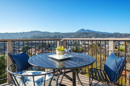 60 Marina Court Drive, San Rafael, CA, 94901 | Card Image