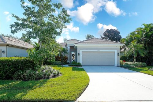 9747 51st Ter E, BRADENTON, FL, 34211-3757 | Card Image