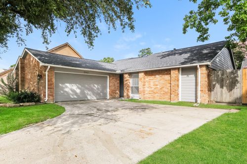 20011 Dawn Mist Dr, Humble, TX, 77346-1003 | Card Image