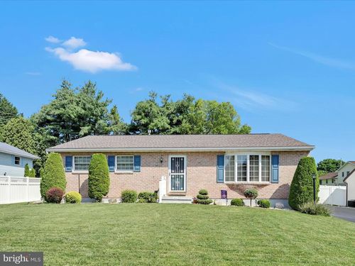 809 Whitner Road, READING, PA, 19605 | Card Image