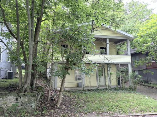 304 Highland Ave, Athens, OH, 45701-1632 | Card Image