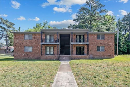 817 Ridge Rd, Fayetteville, NC, 28311-6609 | Card Image