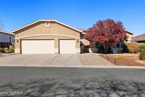 6656 E Desperado Dr, Prescott Valley, AZ, 86314-5824 | Card Image