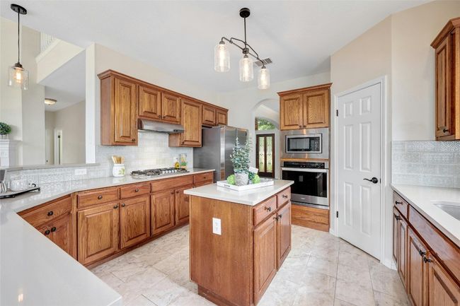 1204 Fall Creek Loop Drive, House other with 4 bedrooms, 3 bathrooms and null parking in Austin TX | Image 11