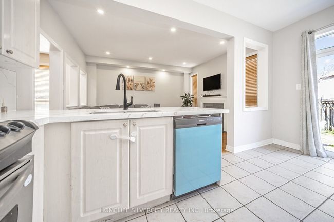 6 Aria Lane, House other with 4 bedrooms, 4 bathrooms and 4 parking in Brampton ON | Image 19