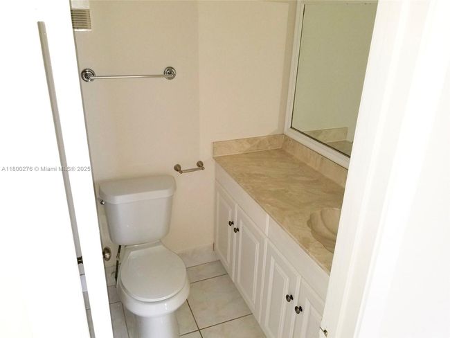 APT-402 - 8560 N Sherman Cir, Condo with 2 bedrooms, 2 bathrooms and null parking in Miramar FL | Image 10