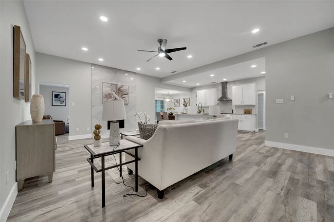 303 Riva Rdg, House other with 4 bedrooms, 3 bathrooms and null parking in Lucas TX | Image 5