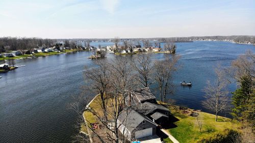 420 Ems W17 Ln, North Webster, IN, 46555-9510 | Card Image