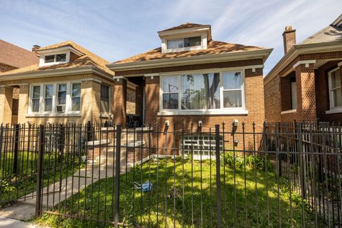 6443 S Talman Avenue, Chicago, IL, 60629 | Card Image