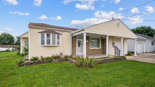215 Chestnut Ridge Rd, West Union, OH, 45693 | Card Image