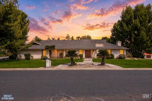 12320 Cattle King Drive, Bakersfield, CA, 93306 | Card Image