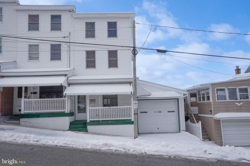 31 Powell St, Lansford, PA, 18232-2119 | Card Image