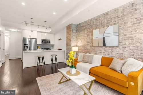 2-1451 Girard St Nw, WASHINGTON, DC, 20009-6098 | Card Image