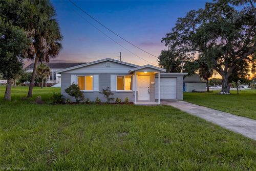 5840 Virginia Ave, NEW PORT RICHEY, FL, 34652-1970 | Card Image