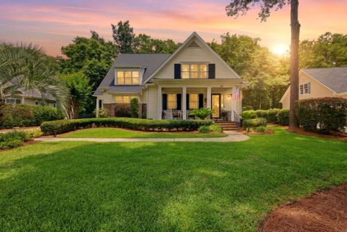 98 Hunters Oak Ct, Pawleys Island, SC, 29585-6072 | Card Image