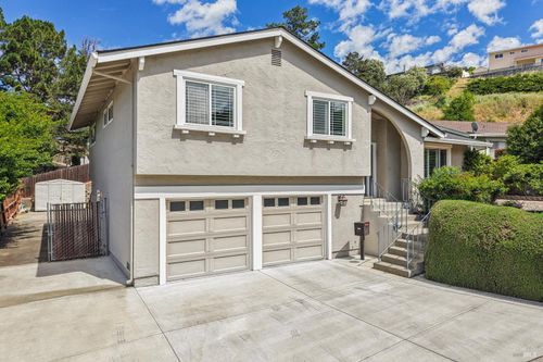 105 Woodstock Court, Benicia, CA, 94510 | Card Image