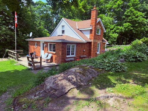 5 Government Dock Rd, Norland, ON, K0M2L0 | Card Image