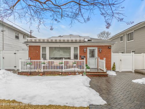 223 Park St, Staten Island, NY, 10306-1811 | Card Image