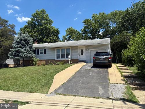 6113 Pioneer Dr, SPRINGFIELD, VA, 22150-1542 | Card Image