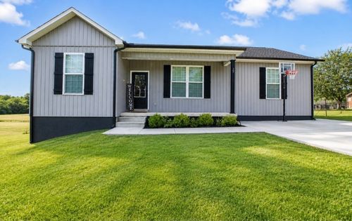 12 Willow Cir, McMinnville, TN, 37110-6351 | Card Image