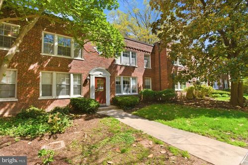 8-419-1739 N Troy St, ARLINGTON, VA, 22201-3468 | Card Image