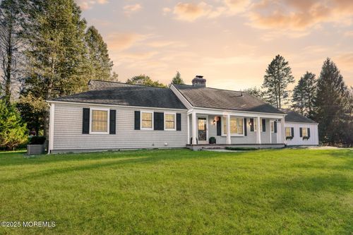 4 Cherry Hill Rd, Holmdel, NJ, 07733-1306 | Card Image