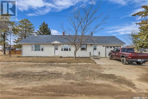 103 2 Ave S, Goodsoil, SK, S0M0E9 | Card Image