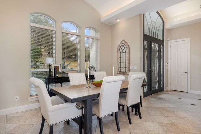 5019 Mcintyre Cir, House other with 3 bedrooms, 3 bathrooms and 3 parking in Austin TX | Image 8