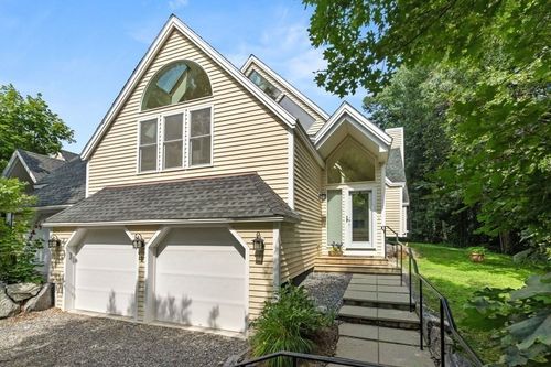 1-1 Deer Path, Hudson, MA, 01749-2639 | Card Image