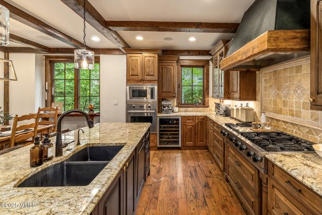 922 June Creek Rd, Home with 3 bedrooms, 4 bathrooms and null parking in Edwards CO | Image 10