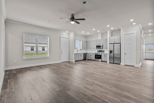 823a-3281 Ganzer Rd W, Denton, TX, 76207 | Card Image