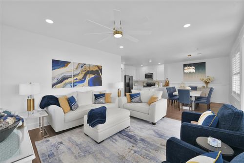 unit-203-26421 Cat Tail Dr, Galveston, TX, 77554-5167 | Card Image