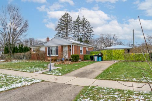 26730 Santa Maria, Redford, MI, 48240 | Card Image