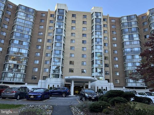 1-819-15101 Interlachen Dr, SILVER SPRING, MD, 20906-5601 | Card Image