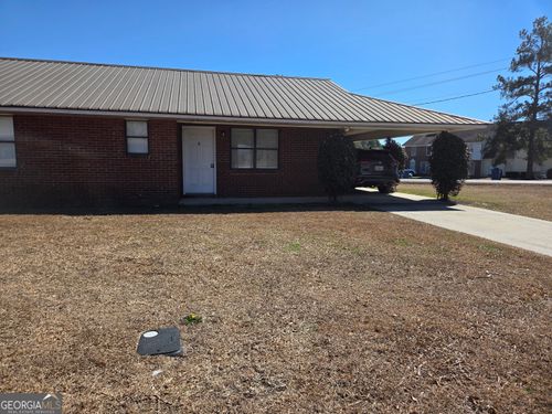 322 Randolph Dr, Vidalia, GA, 30474-8924 | Card Image