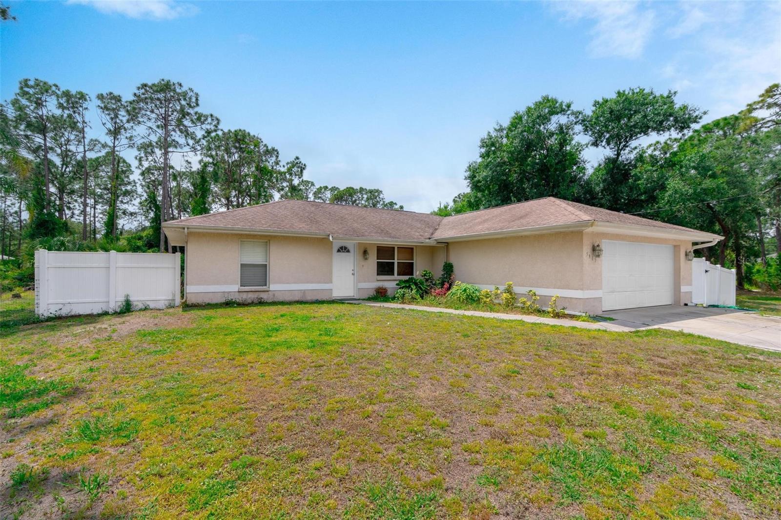 Kovner Ln, North Port, FL 34291