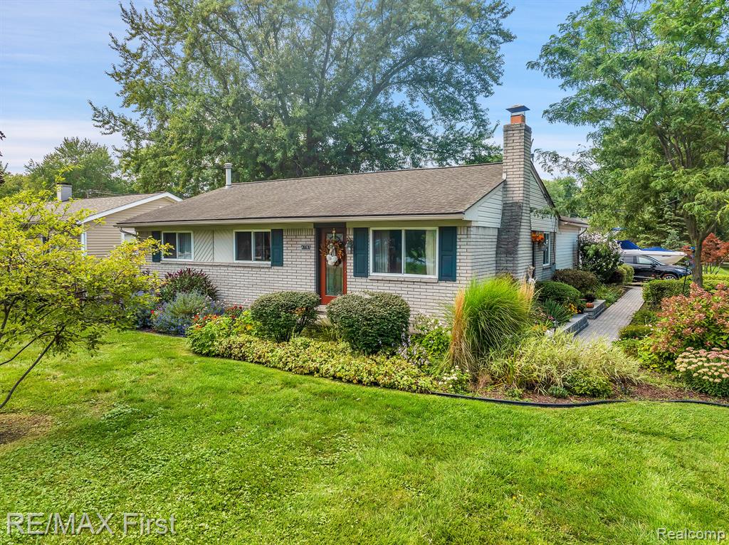 Jefferson Ave, Chesterfield, MI 48047 #1