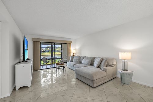 g-244-15234 Lakes Of Delray Boulevard, Delray Beach, FL, 33484 | Card Image